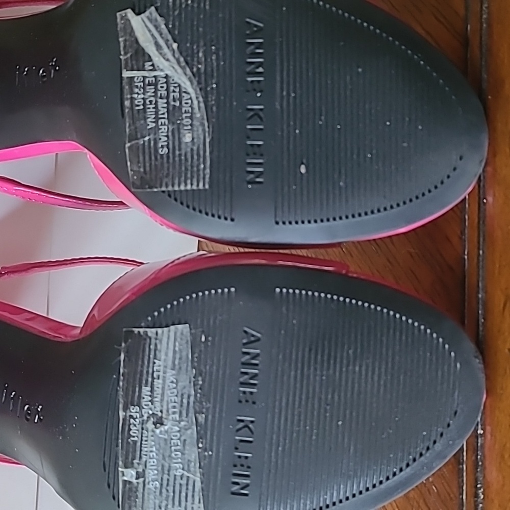 Anne Klein Pink Block Heels - Picture 8 of 8